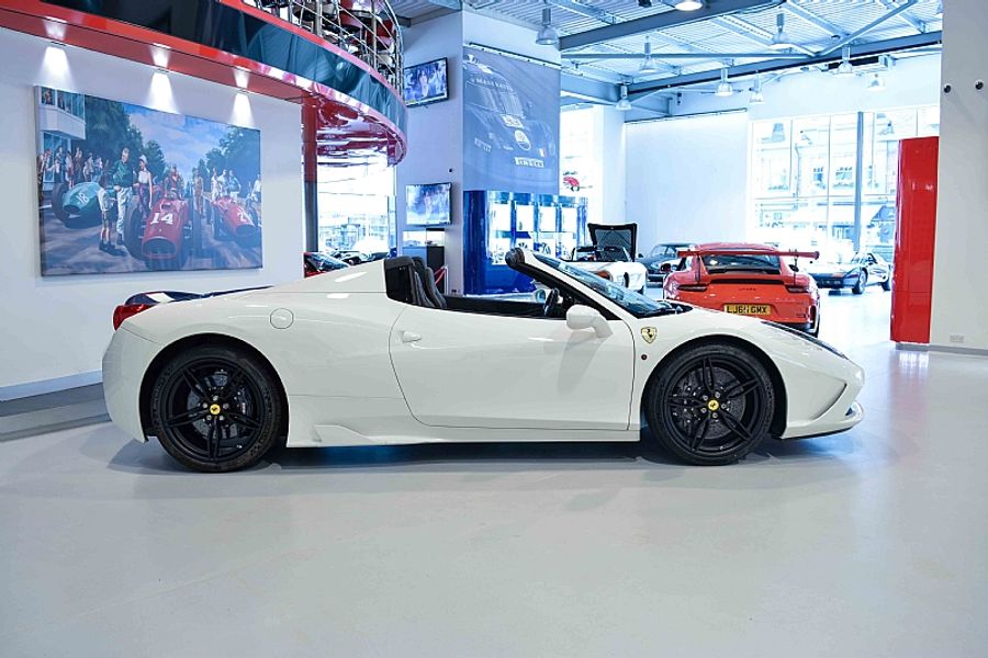 2015 Ferrari Speciale Aperta