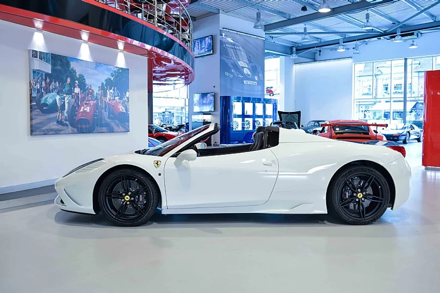 2015 Ferrari Speciale Aperta