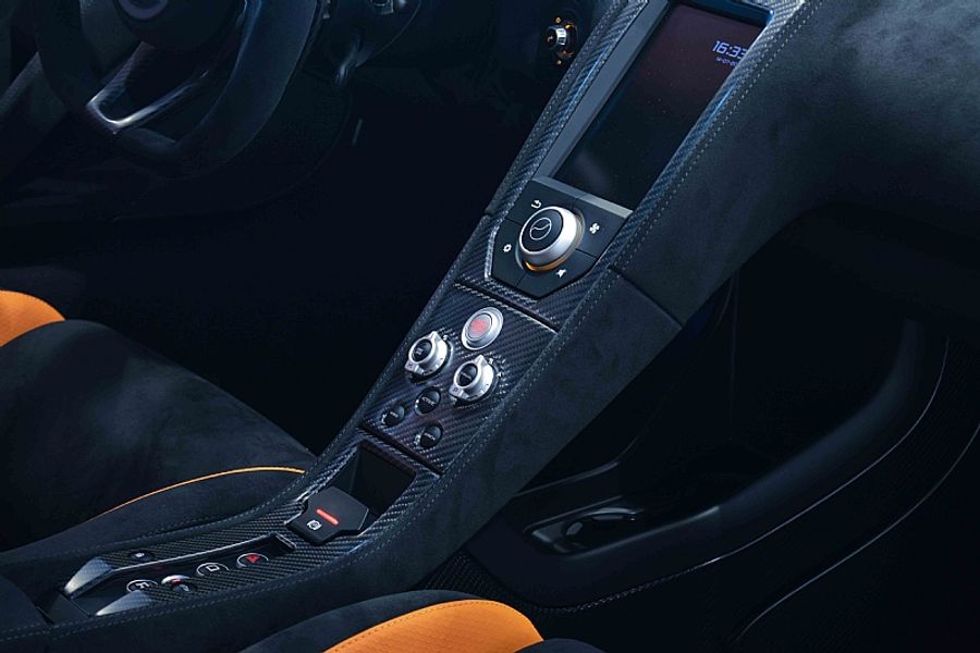 2016 McLaren 675LT LHD