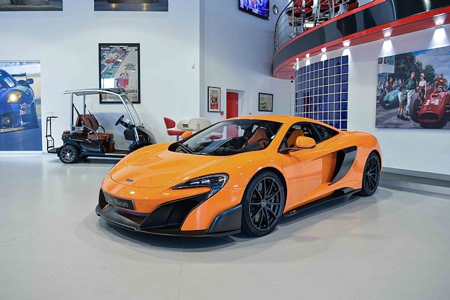 2016 McLaren 675LT LHD