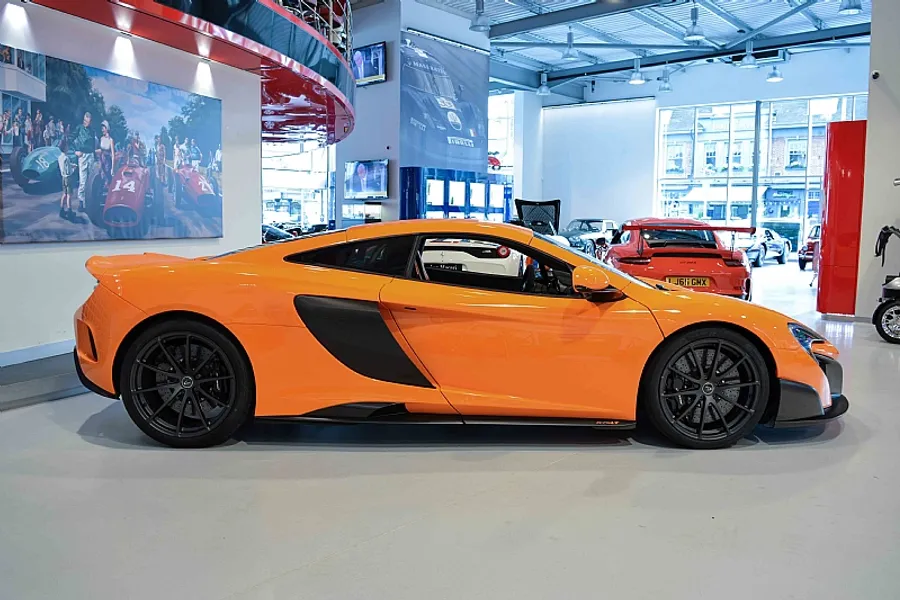 2016 McLaren 675LT LHD