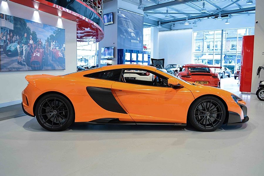 2016 McLaren 675LT LHD