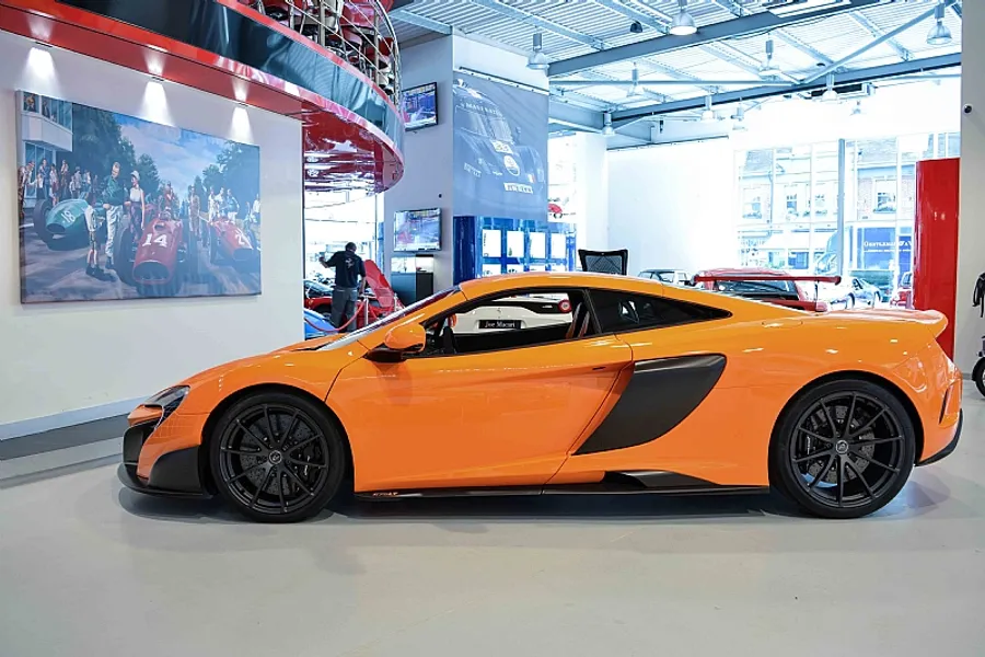 2016 McLaren 675LT LHD