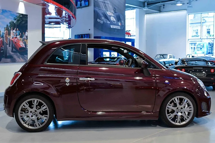 2014 Abarth 695 Maserati Edition