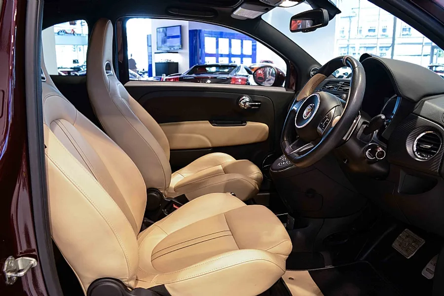 2014 Abarth 695 Maserati Edition