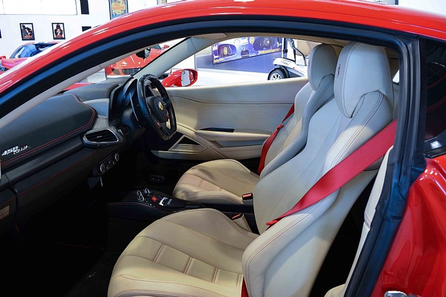 2012 Ferrari 458 Italia