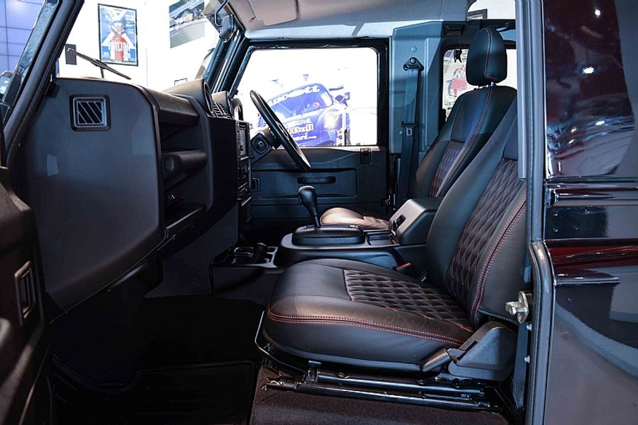 2014 Land Rover Defender Auto