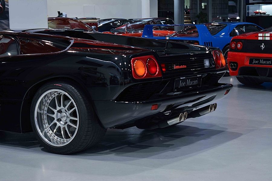 1993 Lamborghini Diablo