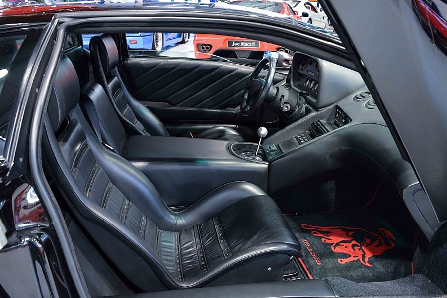 1993 Lamborghini Diablo