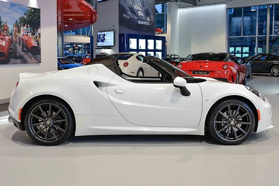 2015 Alfa Romeo 4C Spider