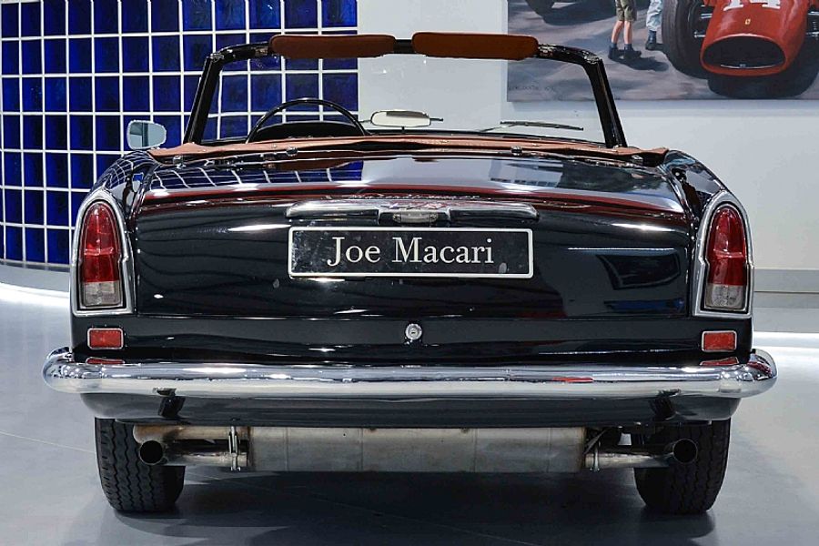 1960 Maserati Vignale Spyder