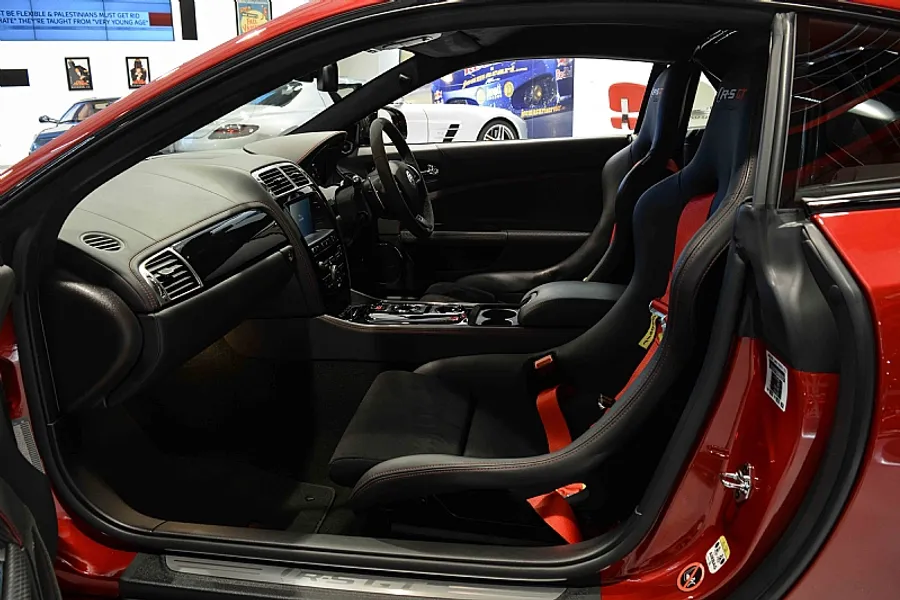 2014 Jaguar XKR-S GT