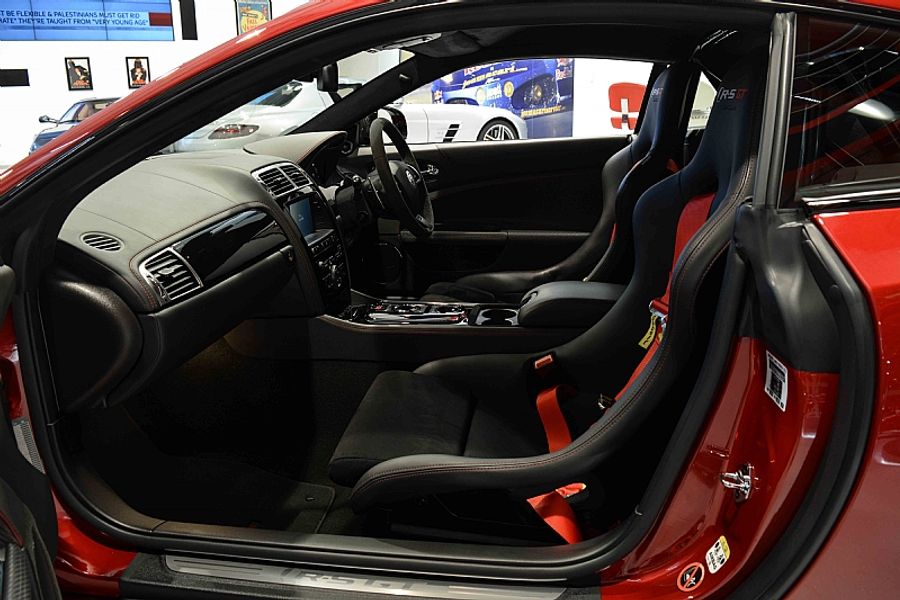 2014 Jaguar XKR-S GT