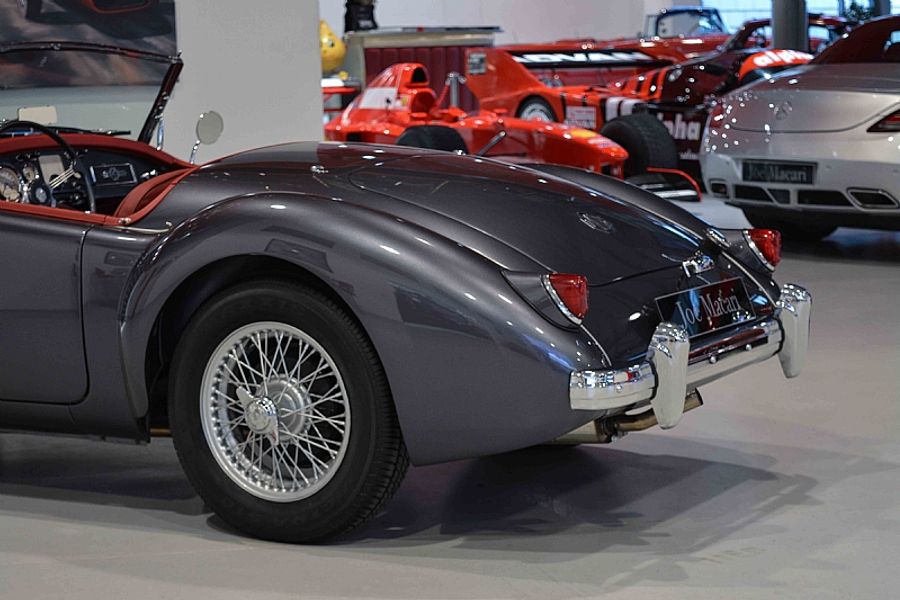 1956 MG MGA