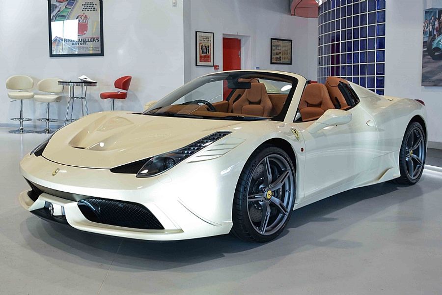 2015 Ferrari 458 Speciale Aperta RHD