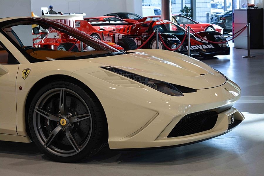 2015 Ferrari 458 Speciale Aperta RHD