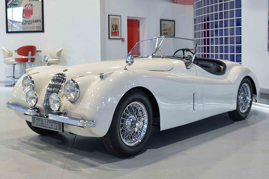 1954 Jaguar XK120 SE Roadster