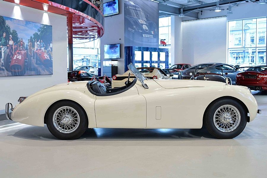 1954 Jaguar XK120 SE Roadster