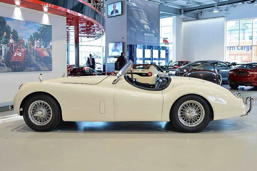 1954 Jaguar XK120 SE Roadster