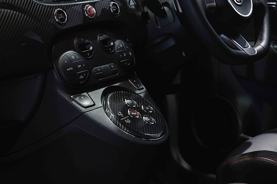 2011 Ferrari Abarth 695 Tributo