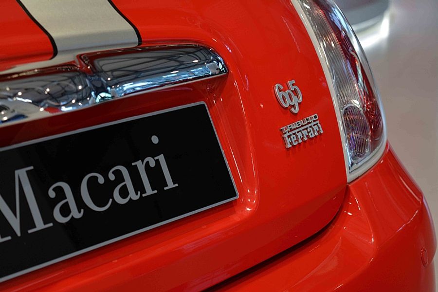 2011 Ferrari Abarth 695 Tributo