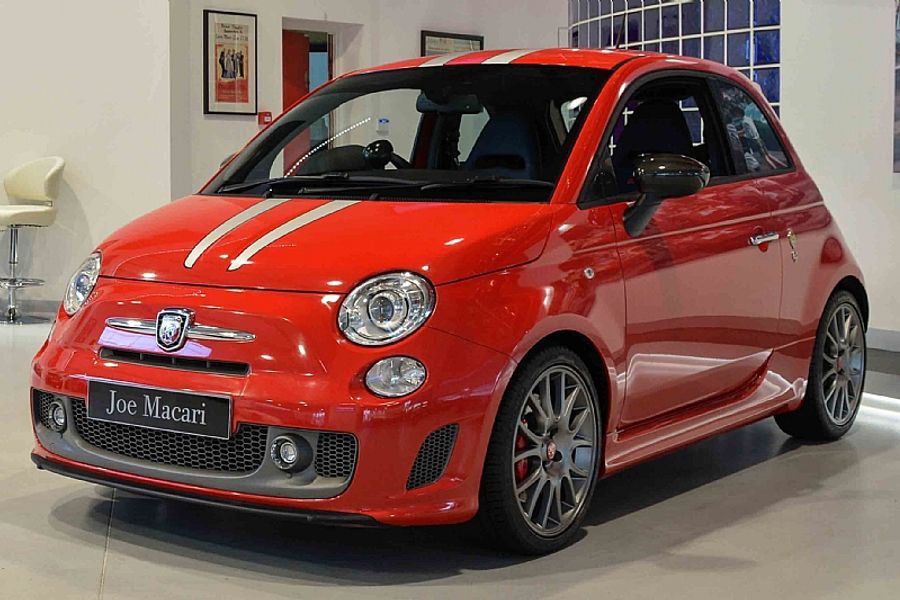 2011 Ferrari Abarth 695 Tributo