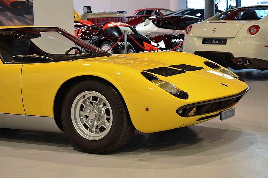 1968 Lamborghini Miura