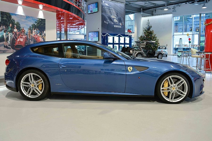 2013 Ferrari FF