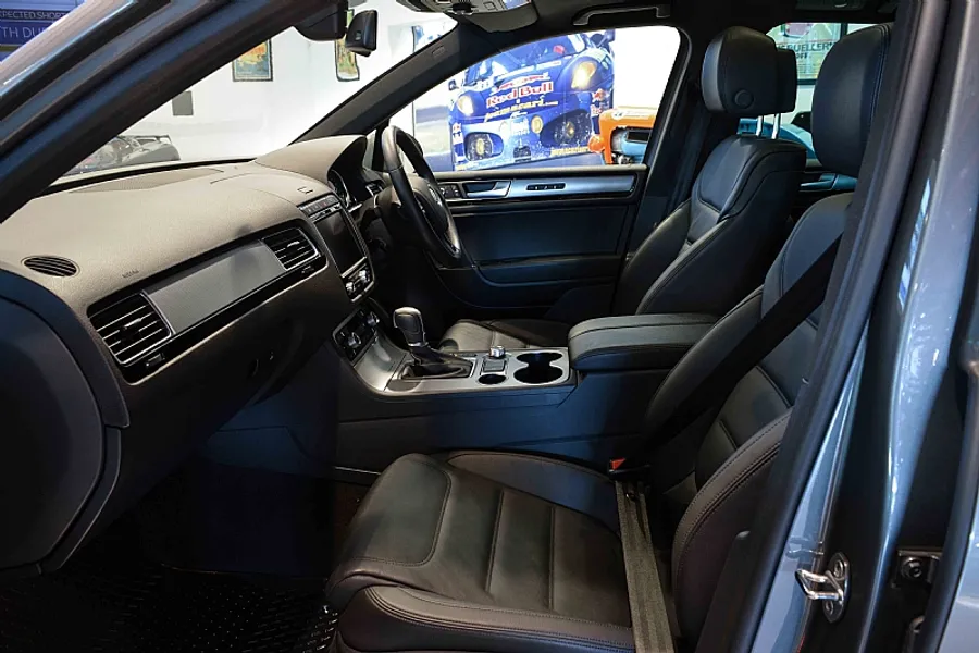 2016 VW Touareg V6 R-Line