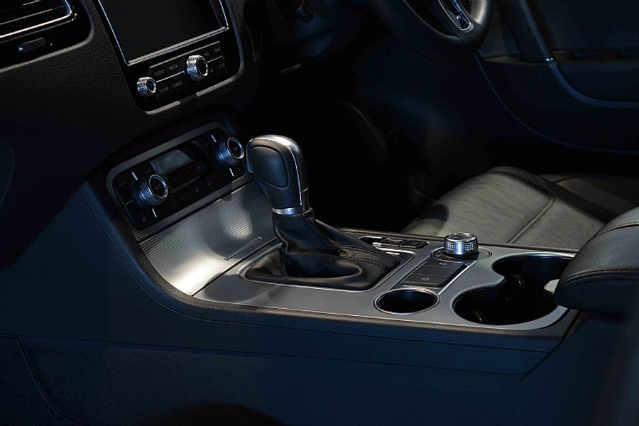 2016 VW Touareg V6 R-Line