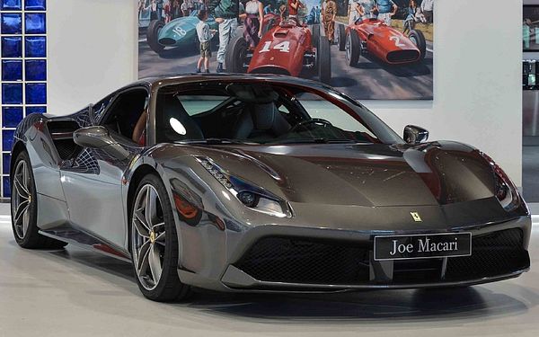 2016 Ferrari 488 GTB
