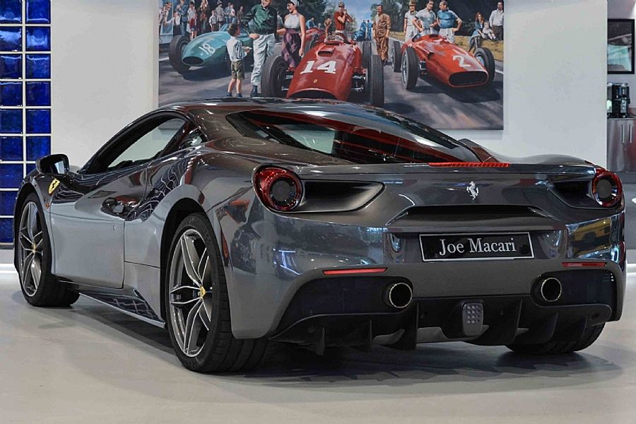 2016 Ferrari 488 GTB