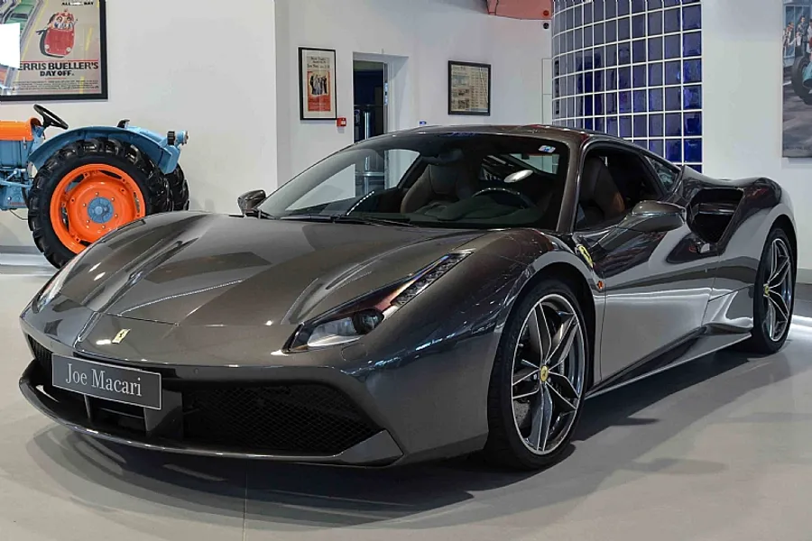 2016 Ferrari 488 GTB