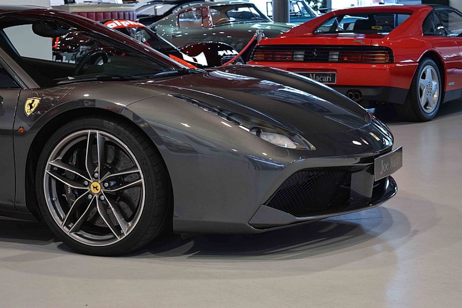 2016 Ferrari 488 GTB