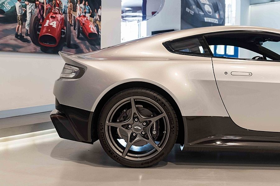 2017 Aston Martin GT8