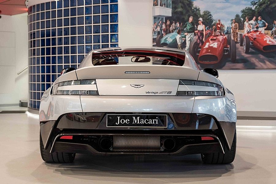 2017 Aston Martin GT8