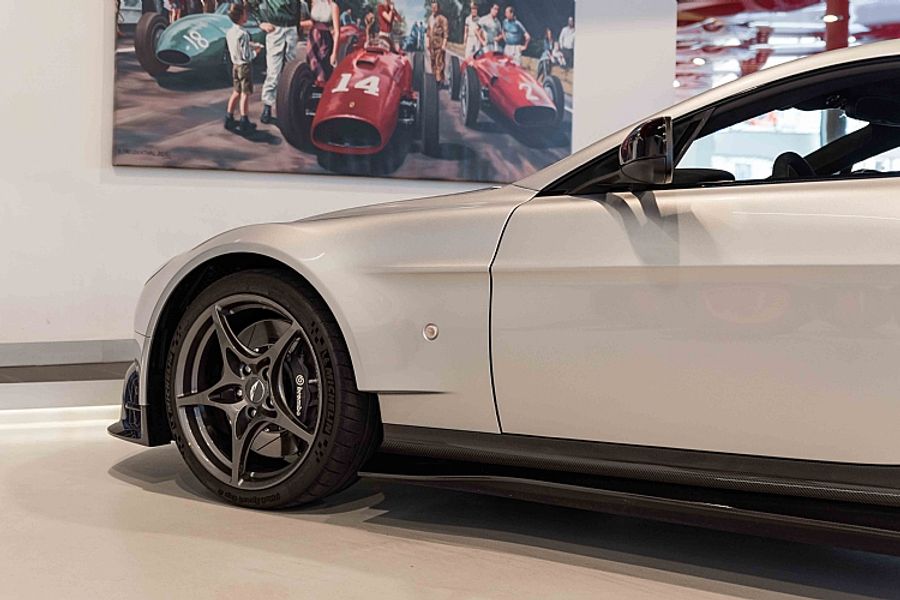 2017 Aston Martin GT8