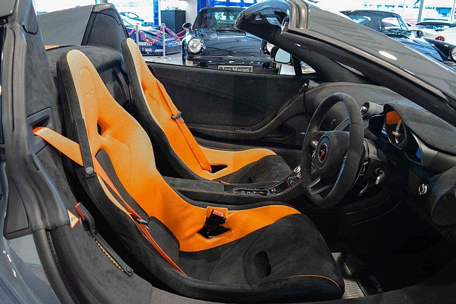 2016 McLaren 675LT Spider