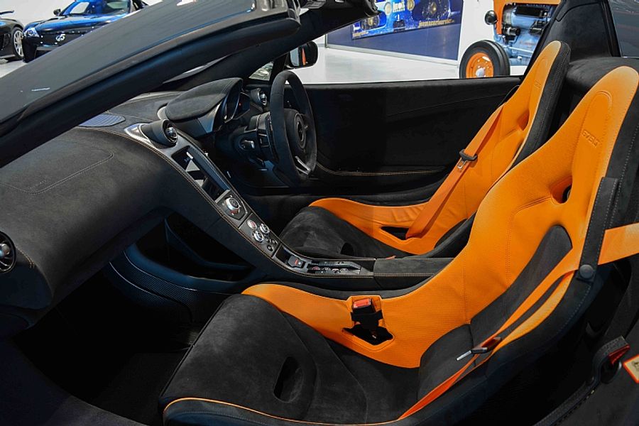 2016 McLaren 675LT Spider