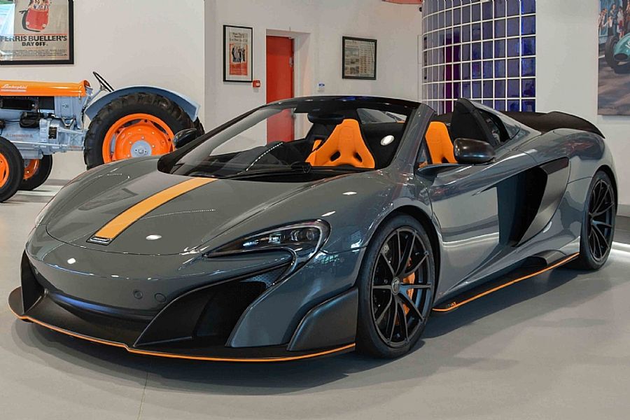 2016 McLaren 675LT Spider