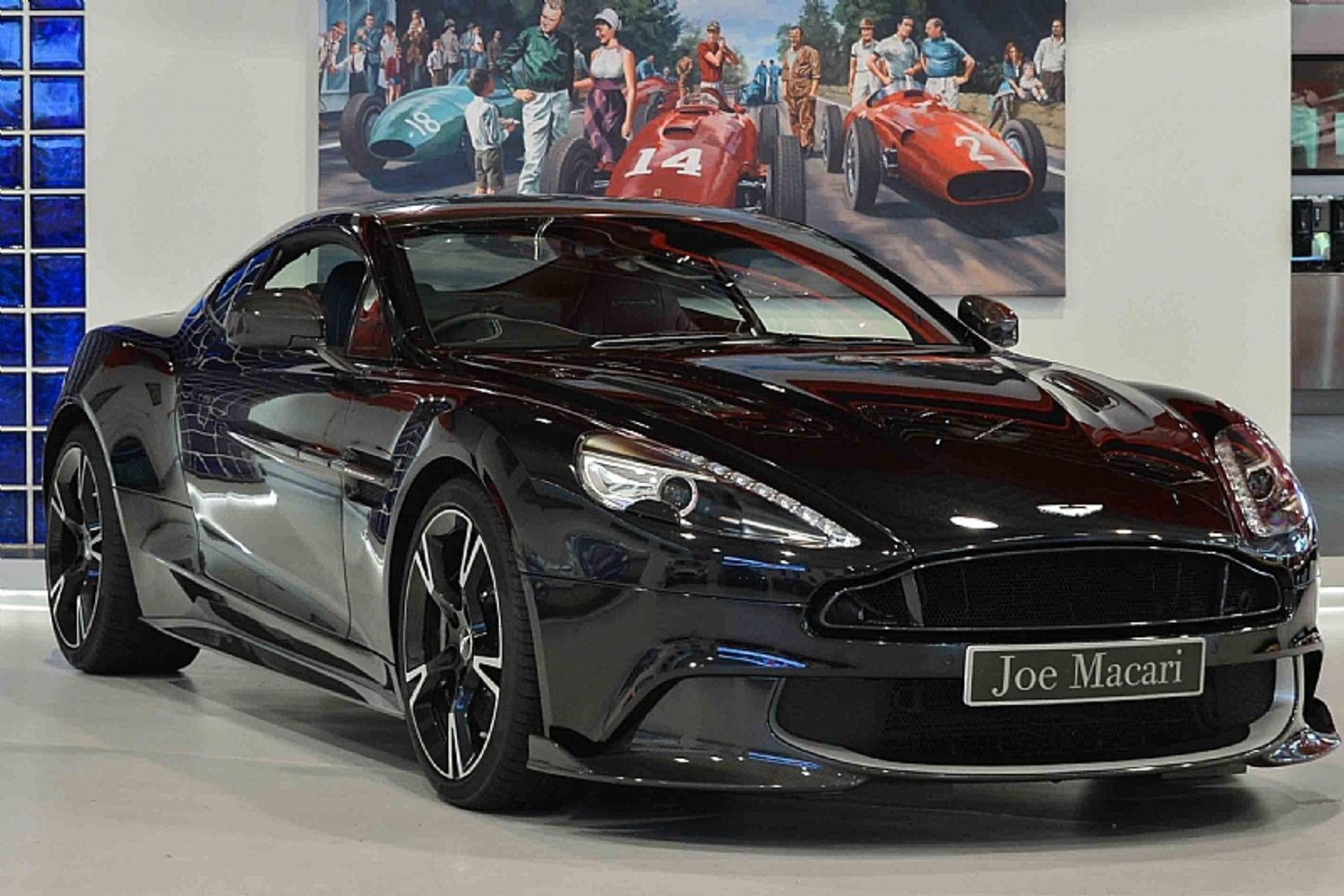 2017 Aston Martin Vanquish S