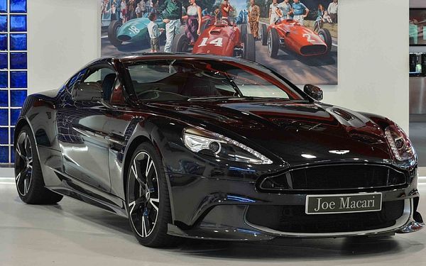 2017 Aston Martin Vanquish S