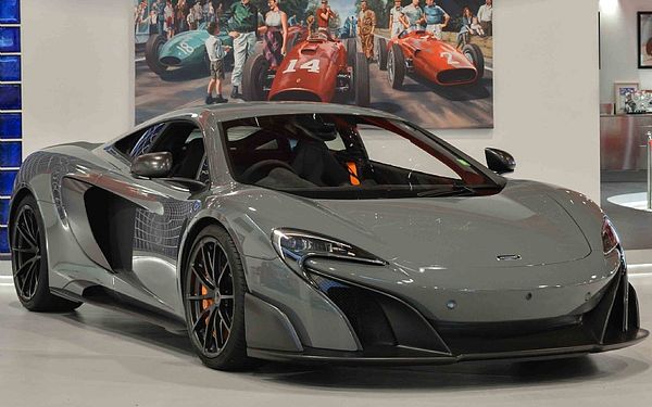 2015 McLaren 675LT