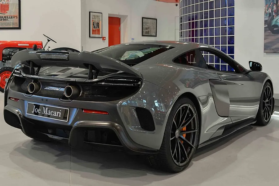 2015 McLaren 675LT
