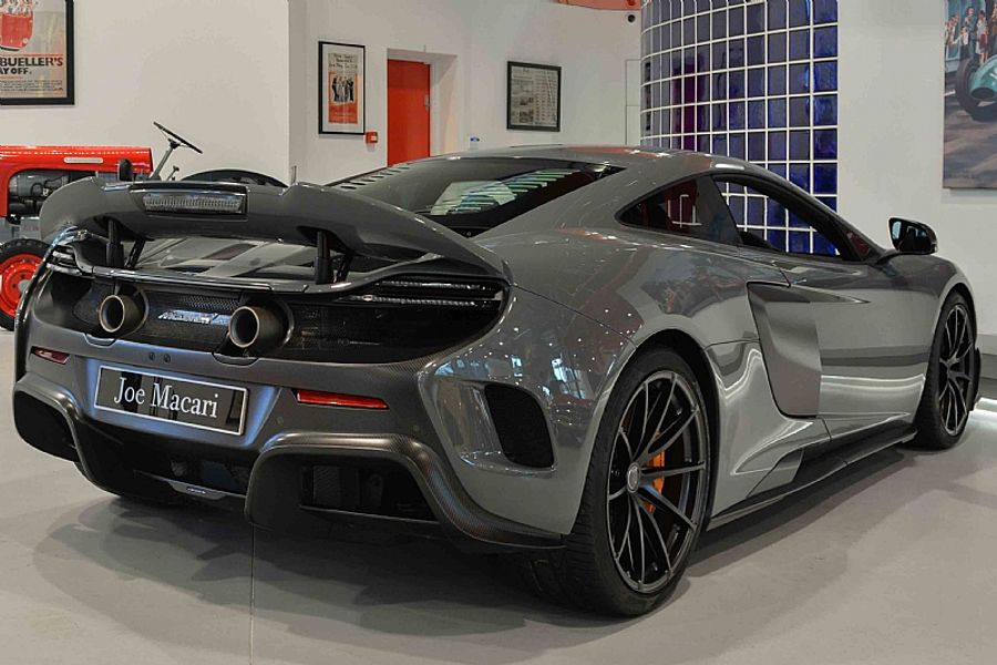 2015 McLaren 675LT
