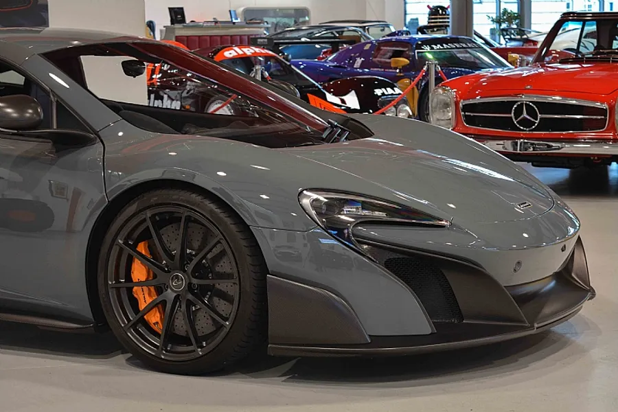 2015 McLaren 675LT