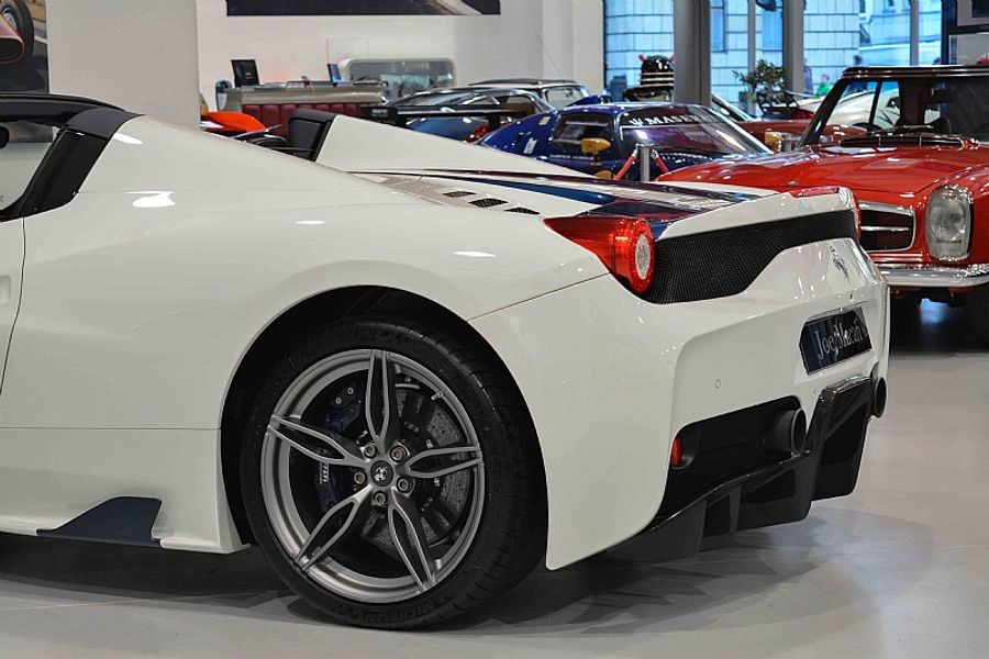 2015 Ferrari 458 Speciale Aperta