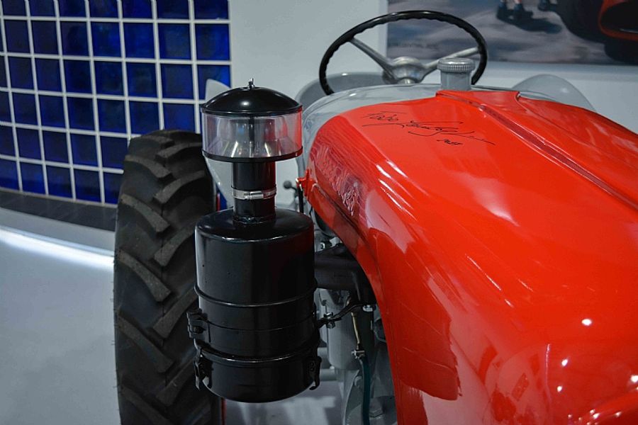 1956 Lamborghini DL25 Tractor