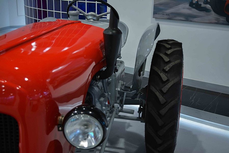 1956 Lamborghini DL25 Tractor