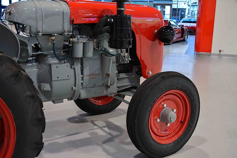 1956 Lamborghini DL25 Tractor